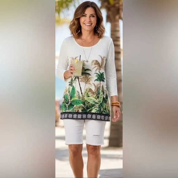 NWOTTropical Palm Tree Print Top - Picture 2 of 7